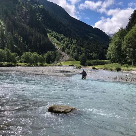 Zum Schneider לינה וארוחת בוקר פינקנברג