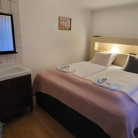 Bed and breakfast Zum Schneider