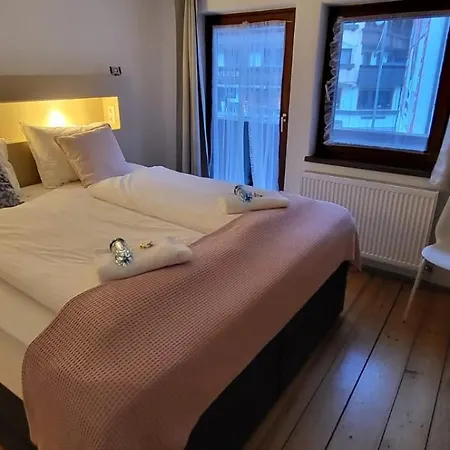 Zum Schneider Bed and breakfast