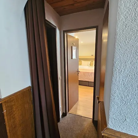 Zum Schneider Nocleg ze śniadaniem Finkenberg