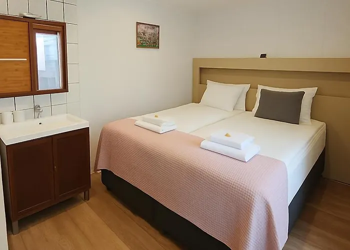 Zum Schneider Frühstückspension Finkenberg